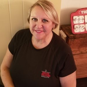 Meet your Posher, Sue